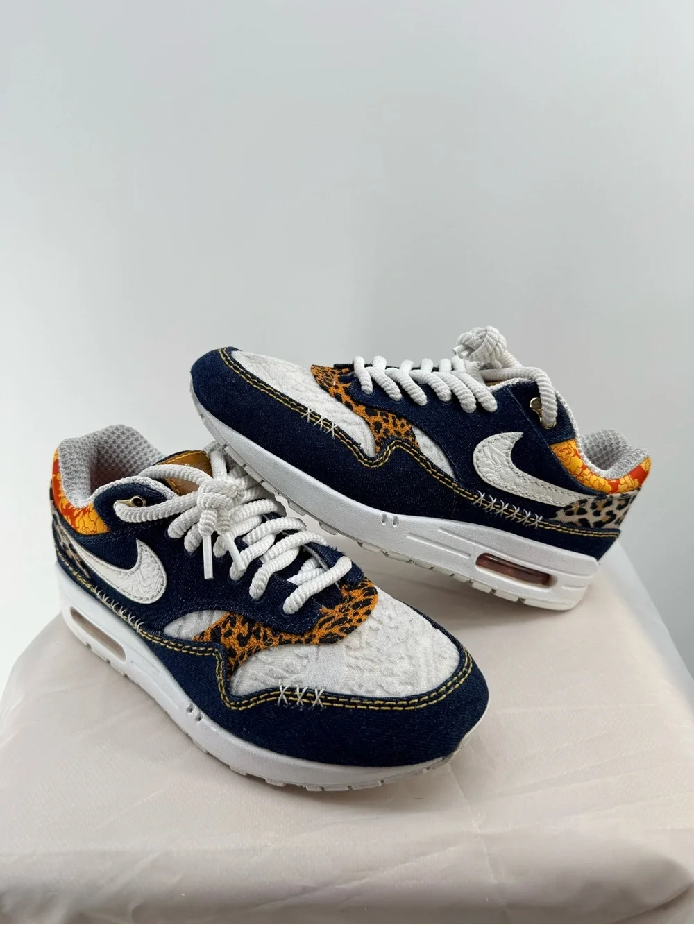 Air Max 1 Premium Denim Leopard Size 9M